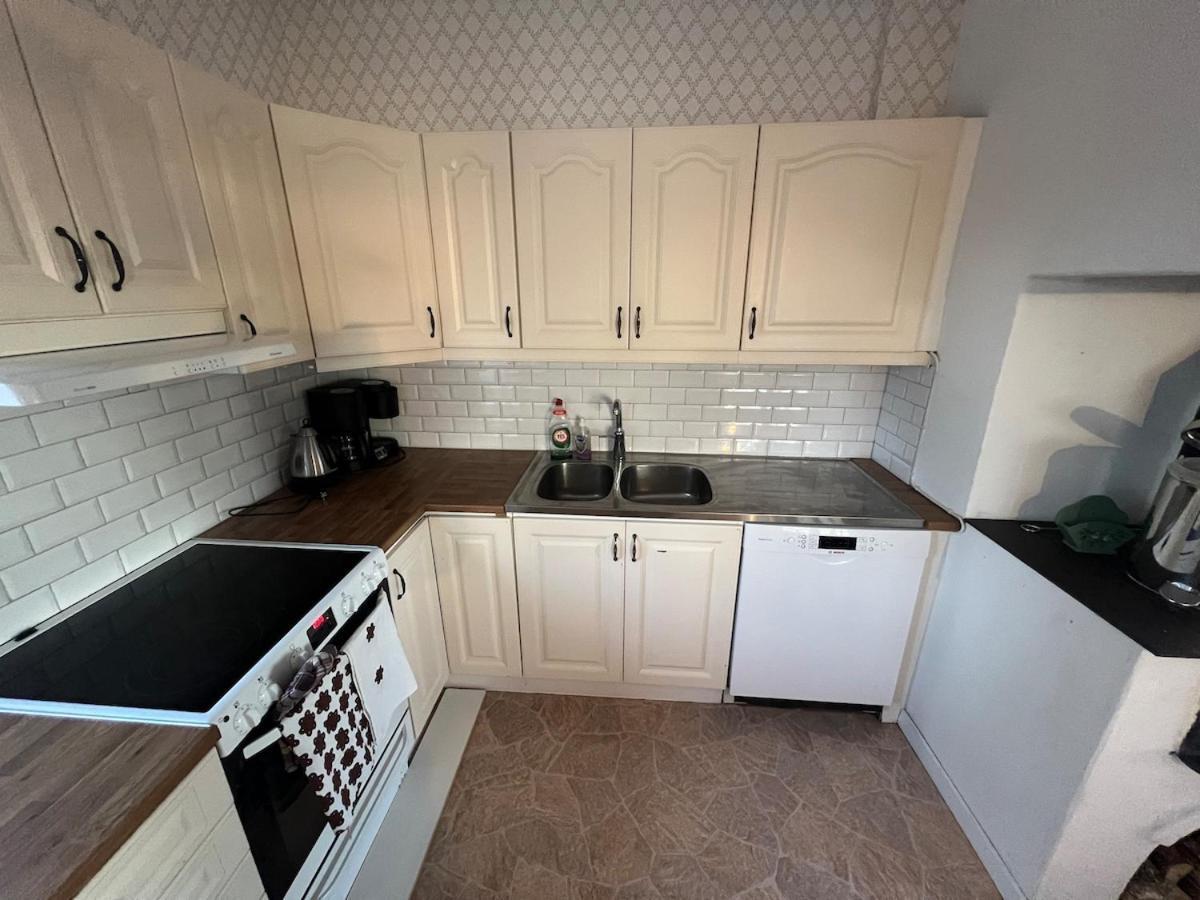 Ulvaklev Guesthouse Angelsberg ภายนอก รูปภาพ